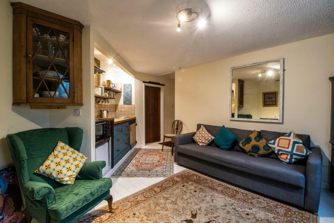 Dilkara Apartment Γκλάστονμπερι Εξωτερικό φωτογραφία
